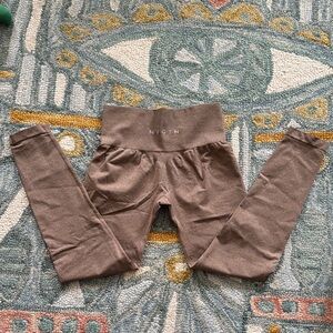 NVGTN Brown Women's Leggings